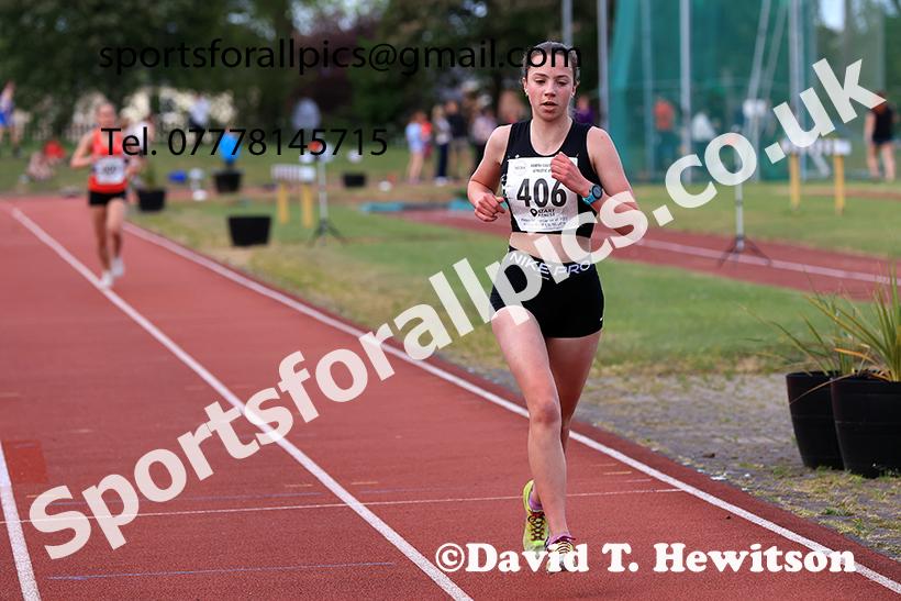 The 3000 metres, 2025 NEGP No 2, Monkton Stadium, Wednesday, May 28th. Photo: David T. Hewitson/Sports for All Pics